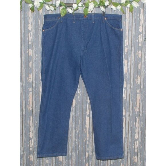 Wrangler Men's Blue Jeans Size 46 X 30 Cotton Straight Leg 5 Pockets Denim - Picture 1 of 6